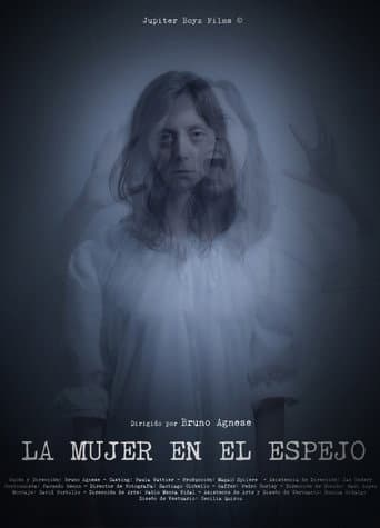 La mujer en el espejo poster