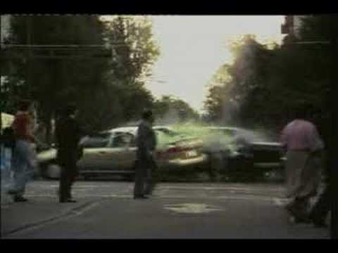 AMORES PERROS - HQ  Trailer ( 2000 )