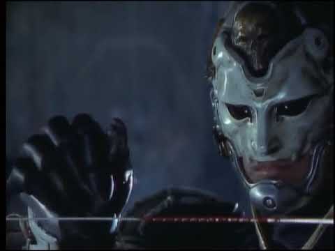 THE SKULL SOLDIER (1992) - AMAZING RAZOR WIRE DECAPITATION