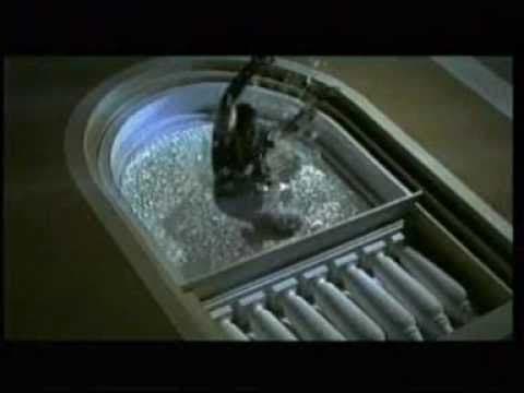 THE POOL - INIZIA L'INCUBO (2001) Trailer Cinematografico
