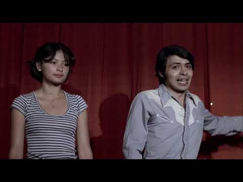 Bandera Rota (1978) - Sala de proyección de películas (8/10) | gabrielretes.com