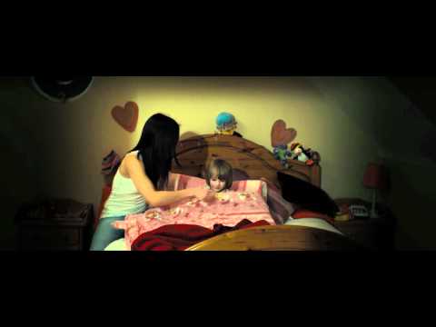 RED BALLOON (horror movie 2012)