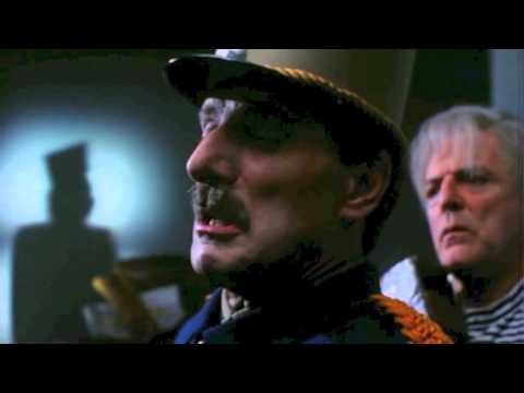 Killer Tomatoes Eat France  - The Tomatoes Make an Escape